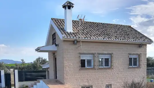 Desokupa en Las Gabias - Granada, segunda residencia recuperada