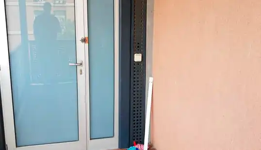 Desokupación de local comercial en Vélez-Málaga recuperado por FueraOkupas