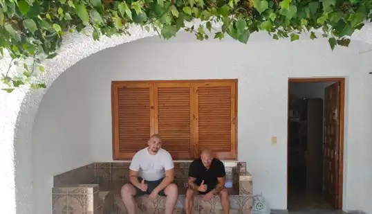 Desokupación realizada en Mazarrón, Murcia - Finca recuperada tras mediación con okupas gitanos